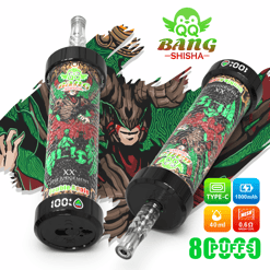 Botellas promocionales de dispositivos de vapeo shisha con el distintivo verde “8 caladas” y el logo “Bang Shisha” sobre fondo blanco