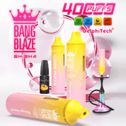 ピンクと黄色のグラデーションの使い捨てベイプデバイス。マンゴーピーチ風味の「Bang Blaze Shisha」とラベルが貼られており、直立、横たわり、カラフルな水ギセルに接続されている。ベイプの横にはマンゴーピーチ風味のeリキッドの小瓶があり、テキストには40,000回の吸引、40回の吸引、Type-C充電、1000mAhバッテリー、40ml容量、0.6Ωメッシュコイルなどの技術仕様が強調表示されている。
